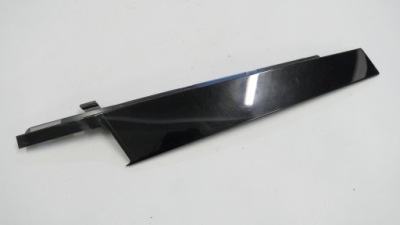 Bmw f48 x1 захист стійка b двері передніх лівих чорний блиск фото №1