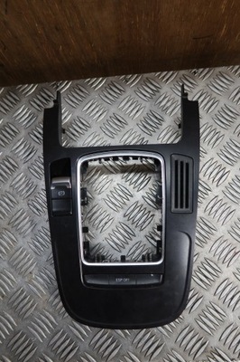 Рамка середня тунель audi a4 b8 8k0864261 фото №1