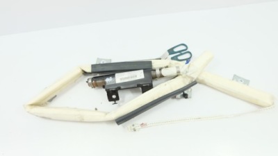 Jeep grand cherokee iii шторка безпеки ліва фото №1