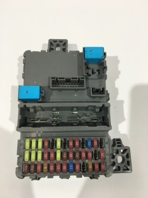 Модуль bsi коробка предохранителей hr-v iii e:hev 22- фото №1