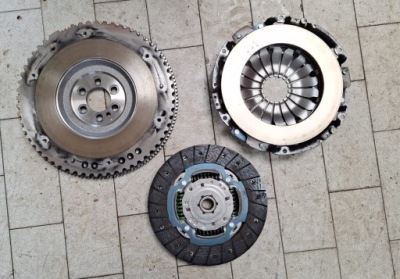 Сцепление прижим колесо диск renault clio v 1.0 tce jak nowe пробег 20 km фото №1