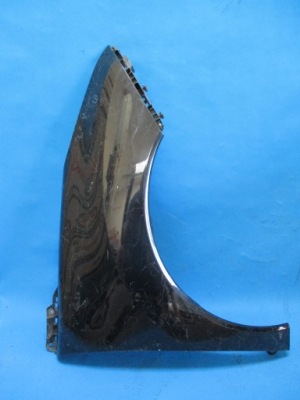 Крыло правый перед peugeot 3008 фото №1