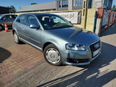 Audi A3 1.6 MPi 102KM Klimatronic