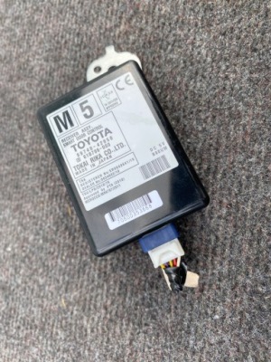 Toyota rav4 iv модуль блок управления 89740-42050 фото №1