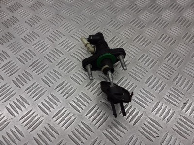 Помпа сцепления toyota auris e15 1.4 d4d фото №1