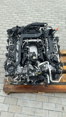 Mercedes-benz 63 amg 6.3 v8 двигатель двигатель m152.553 152553 фото №1
