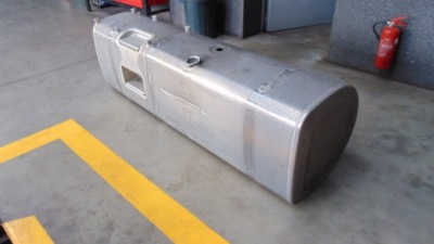 Бак топлива volvo 21442020 / 900l 2szt. фото №1