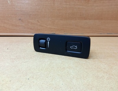 Кнопка крышки багажника volvo xc90 ii p31376510 фото №1