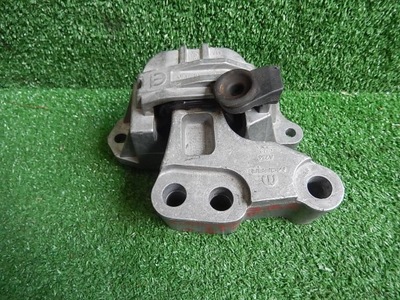 Кронштейн подушка двигателя compass ii 1.6mj 00520709670 фото №1