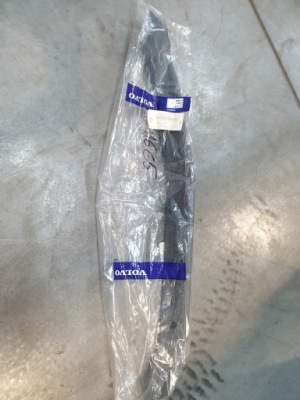 Порог пластиковый правая фото №1