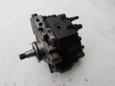 Movano master ii 2.5 dci g9u754 насос упорскування фото №1