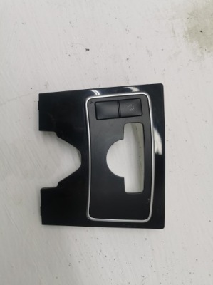 Рамка середня панель приладів mercedes-benz e w212 a2126803007 2.2l дизель 125kw фото №1