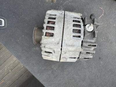 Генератор bmw i 1 e87 7802261 фото №1