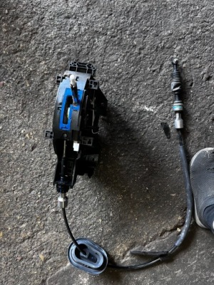 53 renault koleos ii вибірник домкрат важіль перемикання передач 341041206r фото №1