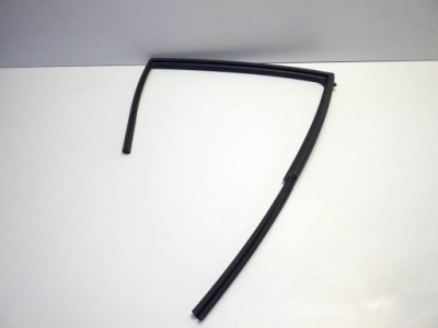 Sx4 s cross 1.4 h 2022 прокладка стекло правый задняя фото №1