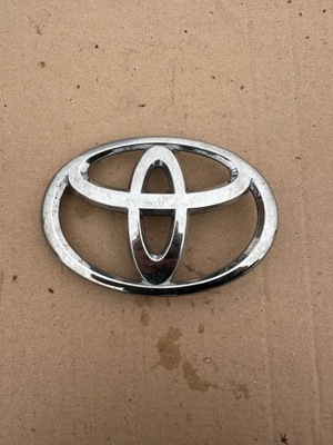 Toyota Avensis T270 Emblemat znaczek logo 75311-05050