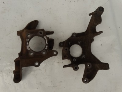 Поворотний кулак задня задня ліва права ford kuga mk1 фото №1