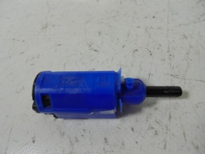 Датчик зчеплення 253251679r renault captur i lift 18r. фото №1