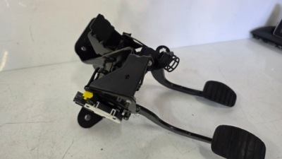 Педали сцепления тормоза renault grand espace iv 2.0t фото №1