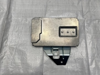 Jeep grand cherokee wk2 підсилювач p68417602ac фото №1