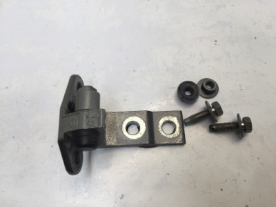 Qashqai iii j12 2022 петля дверь левый задняя нижний фото №1