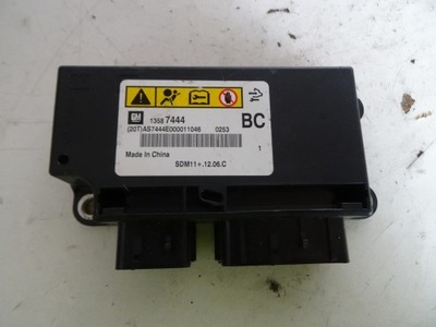 Модуль датчик подушок подушка безпеки opel antara lift 13587444 фото №1