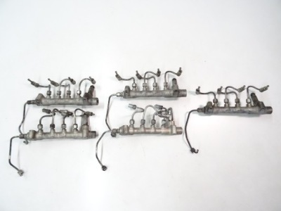 Opel zafira b 1.7 cdti молдинг упорскування пального фото №1