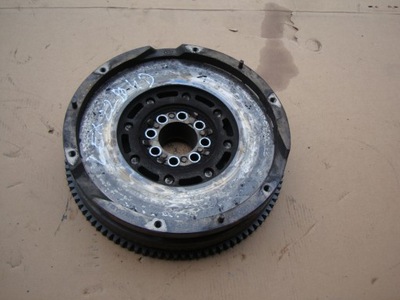 Lexus is 220 is 200 колесо двомасовий фото №1