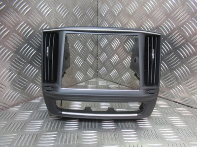 Maserati levante lift решётка обдув середина фото №1