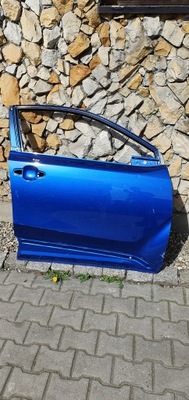 Toyota chr дверь правый перед передние фото №1