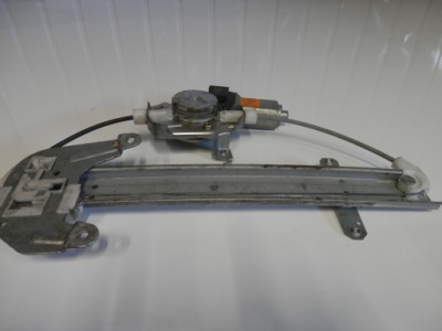 Nissan x-trail t30 підйомник скло лівий задня фото №1