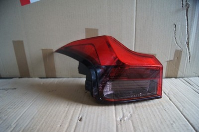 FARO LEXUS UX IZQUIERDA PARTE TRASERA ORIGINAL  