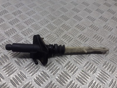 Помпа зчеплення volvo v70 ii 2.5 tdi 9181217 фото №1