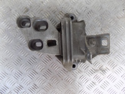 Mercedes w176 кронштейн подушка коробки передач фото №1