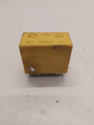 Реле замка центрального alfa romeo 166 46469671 фото №1