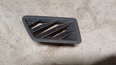 Mazda 3 09-13 bl решітка обдув bbm4-60161 фото №1