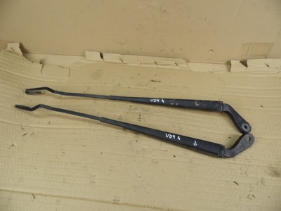 Voyager 4 crd рычаг дворники p+l фото №1