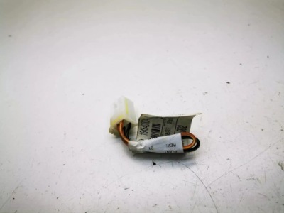 Роз'єм aux перед mercedes-benz r w251 1645400074 фото №1