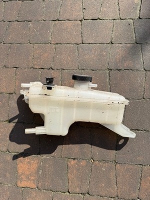 Toyota rav4 rav 4 iv 2015 2016 2017 бачок розширювальний 2.5 hybrid фото №1