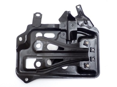 Основа кронштейн акумулятор toyota auris 2 e18 15r фото №1