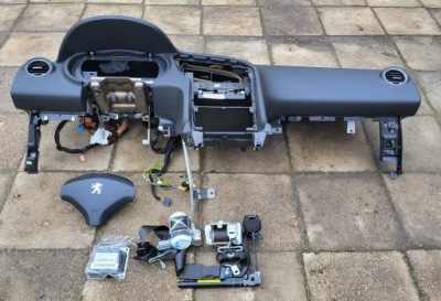 Peugeot 5008 i консоль navi ремни датчик подушка air bag подушки безопасности kpl фото №1