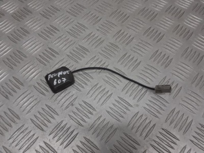 Антенна gps peugeot 607 фото №1