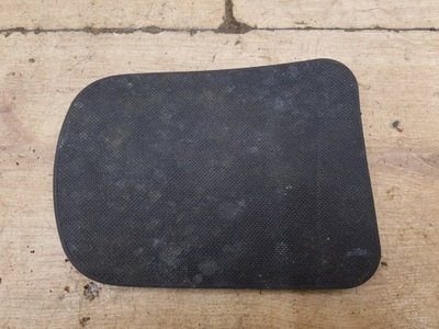 Вкладыш резиновый элемент бардачка туннель audi a3 8l фото №1