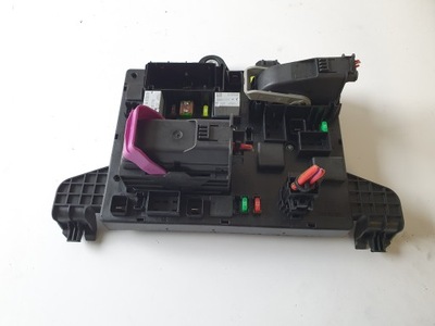 Zafira c коробка предохранителей задняя 13368652 фото №1