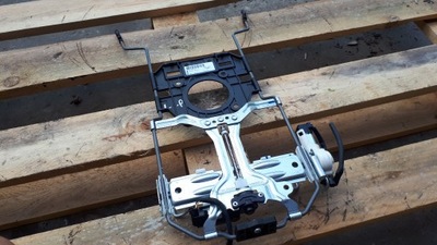 A5 8w опора поясница каркас 3q0881879g фото №1