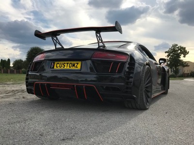 Audi r8 бампер задній тюнінг фото №1