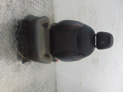 Сидіння правий перед peugeot 2008 lift фото №1