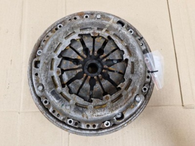 Renault clio iv 1.5 dci двомасовий маховик зчеплення комплект притиск диск 123107790r фото №1