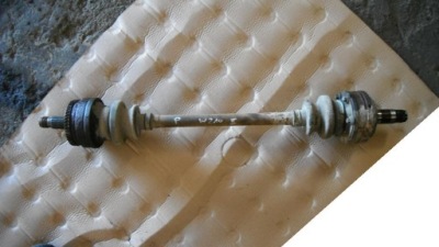 Mercedes w210 3.0 td 98r привідний вал права фото №1