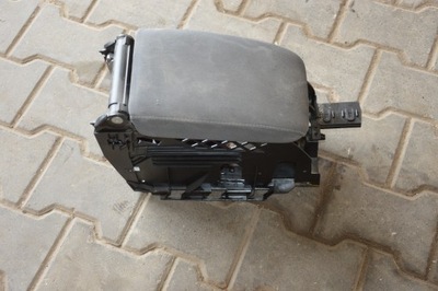 Vw golf v подлокотник фото №1